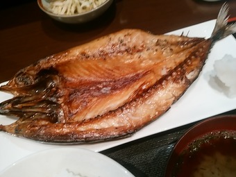新橋 炉ばたや ランチ さば天日干し定食
