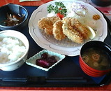 ムーンレイクゴルフクラブ ランチ 広島産カキフライとヒレカツ膳