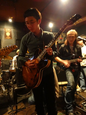 DSC02010