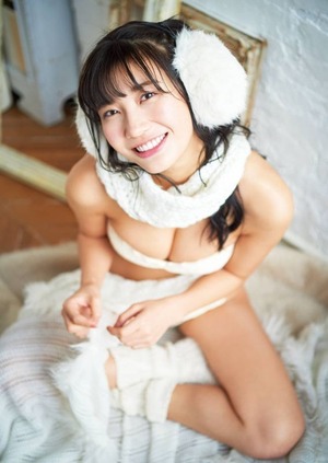 033