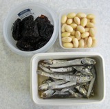 煮干しプルーン大豆