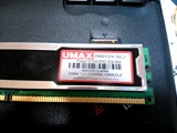 UMAX DDR2 1G_0002