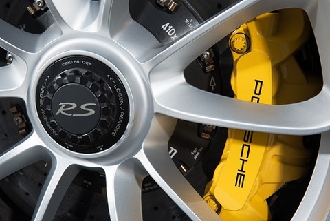 Auto_Web-2015-_November-_First-_Drive-2016-_Porsche-9