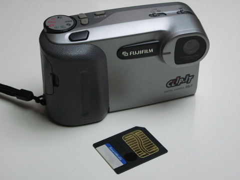 fed52a03-s.jpg
