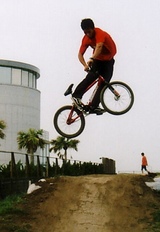 lookdown_jun11006