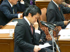 消費者委員会質疑