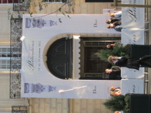 4d50c354.jpg