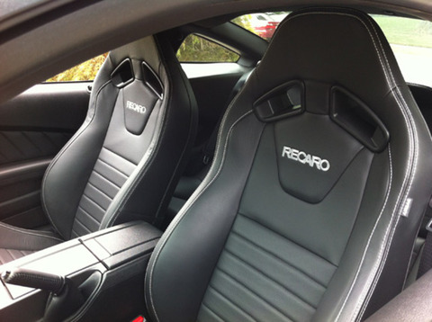 2013-_Ford-_Mustang-_Recaro-_Seats