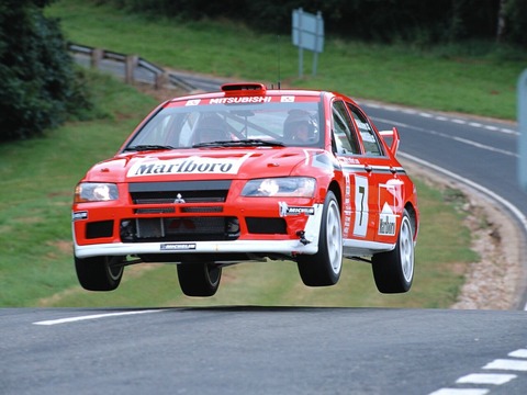 Mitsubishi-Lancer-Evolution-7-Rally