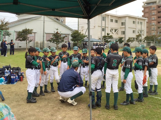 監督からの話と司令、選手円陣
