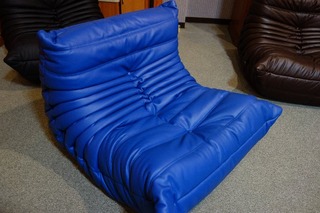 0406119f-s.jpg 0406119f-s.jpg