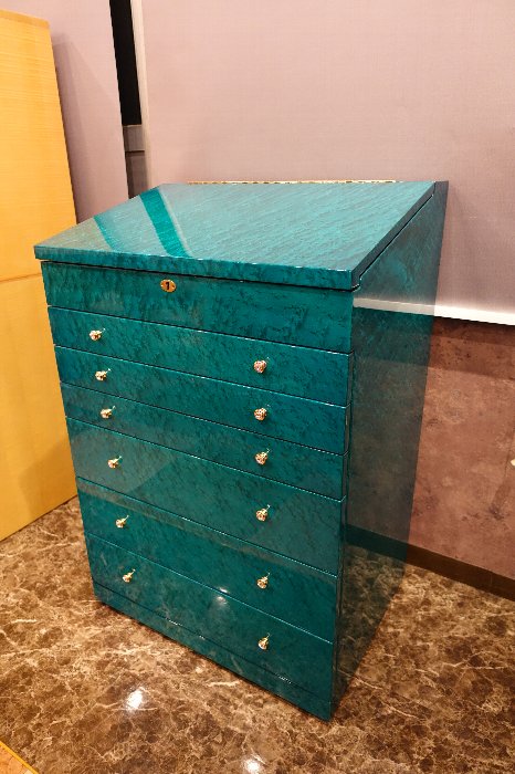 美品　モリカネ バール材 ジュエリーキャビネット 鍵付き ジュエリーチェスト 美品 モリカネ バール材 ジュエリーキャビネット 鍵付き ジュエリー