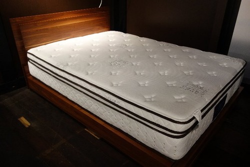 ホテル仕様✴︎サータ✴︎リゾート 514 廃盤 ダブル ベッドフレーム ホテル仕様✴︎サータ✴︎リゾート 514 廃盤 ダブル ベッドフレーム