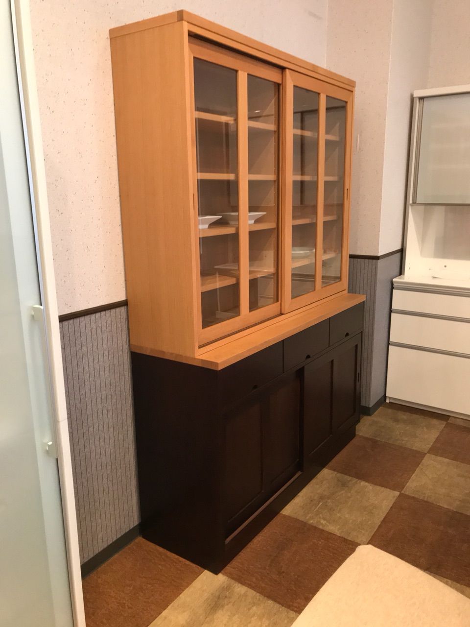 和風モダンな食器棚 LDSカップボード 柏木工 住賓館(じゅうひんかん)ブログ