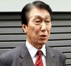 島本順光(のぶてる)被告(70)