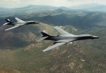 米B1爆撃機