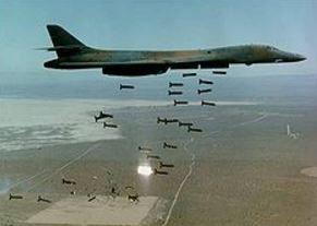 B1戦略爆撃機