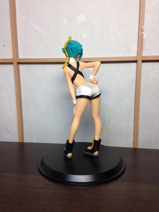 フィギュアを魔改造してます