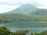 御池から高千穂峯