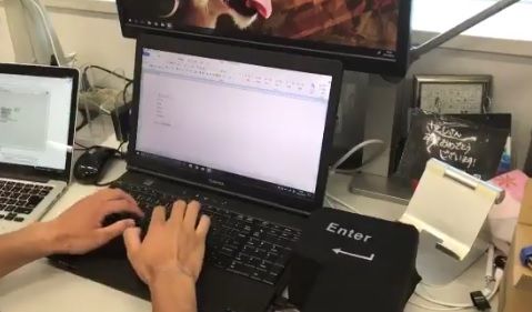 u