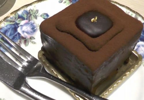 日本のケーキ最高 外国の女の子達が 日本のケーキカフェに行ってみた 海外の反応 海外の反応プリーズ