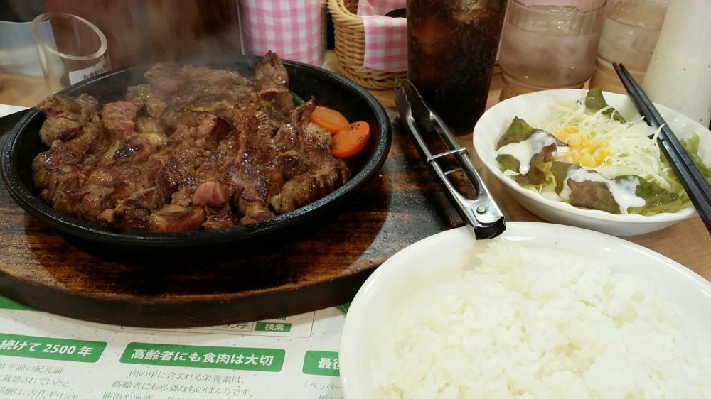 韓国人「日本の秋葉原でステーキを食べてきた」→「日本食事は世界最高だ」