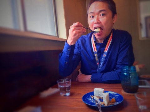 4月、一之瀬とチーズケーキ