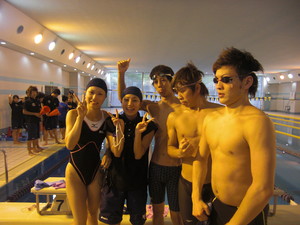 pimpandhostcom-net imgve s~~~1 遅くなりました↓ : プールサイドの会話