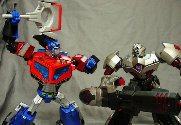 オプティマスプライム（アニメイテッド） : 玩具店：ぜんまいの森