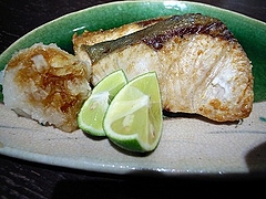 ワラサ塩焼き
