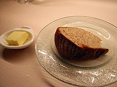 ナチュールサワダの特注パン