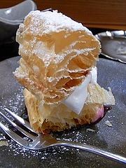 ヨーグルトクリームと苺のミルフィーユ
