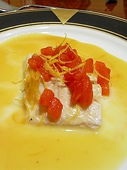 鱸とトマトのレモンソース