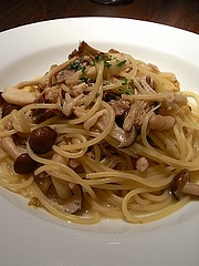 秋刀魚とキノコのスパゲッティ