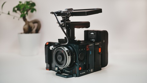 danny-feng-612125-unsplash