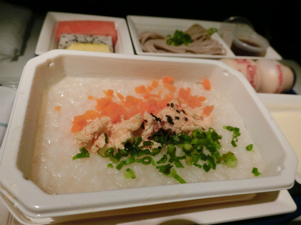 20160618_ANAミャンマーから成田空港朝食 (2)