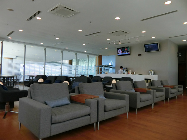 20160617_FMI Airネーピードー空港ラウンジ (13)