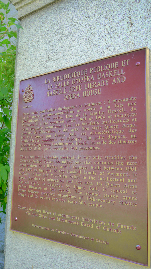 20160719_Haskell Free Library and Opera House_Derby Line, VT (1)