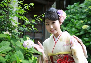 鎌倉成人振袖前撮り紫陽花ロケーション写真