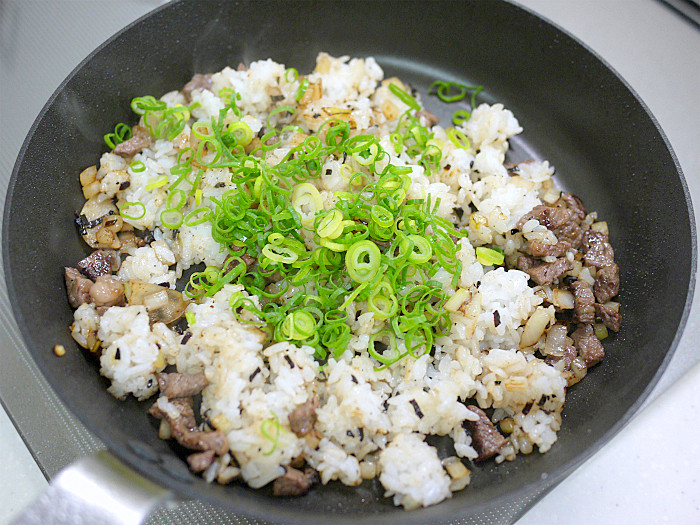 s肉塩昆布チャーハン5