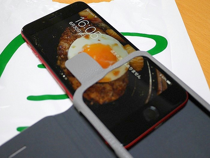 s-iPhone8plus手帳型高いのを買った3