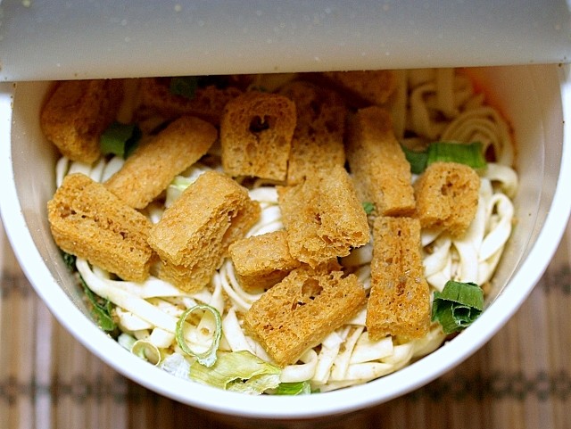 s-日清きつねうどん2