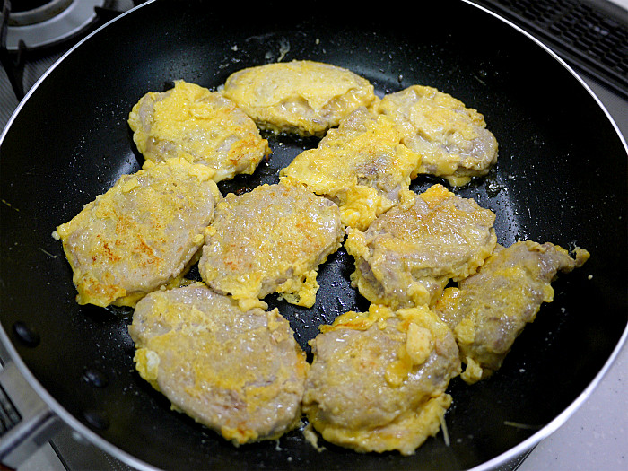 sチーズ風味の「豚ヒレ肉のピカタ8