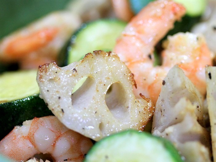 s-海老とマッシュルームのパパっと炒め2