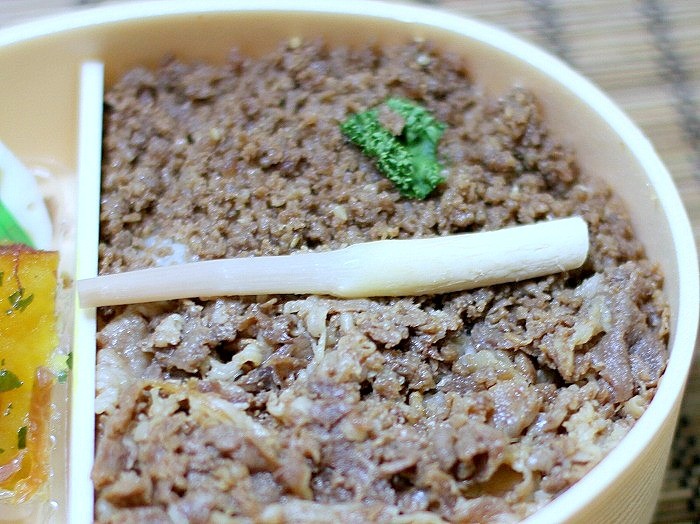 s-駅弁 牛肉道場3