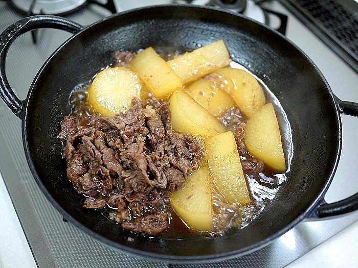 s-夏大根と牛肉の煮物11