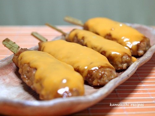 チーズつくね＆「牡蠣とほうれん草のバター醤油焼き」 : SAKE TO