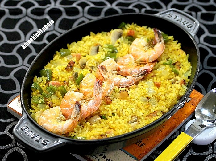 s-オーバルホットプレートで「海老カレーピラフ」1