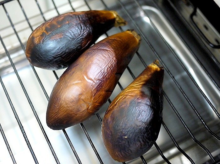 s-しっかり焼いて「焼き茄子5