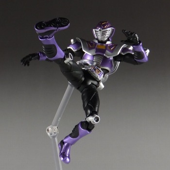 S.H.フィギュアーツ 仮面ライダー王蛇 レビュー : 物欲を解放